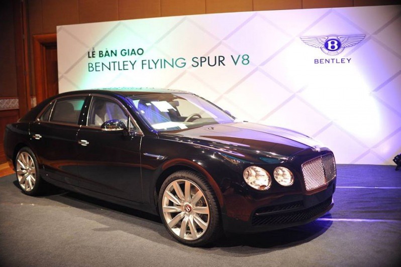 Dai gia Thanh Hoa tau sieu SUV Bentley Bentayga gia 22 ty-Hinh-7